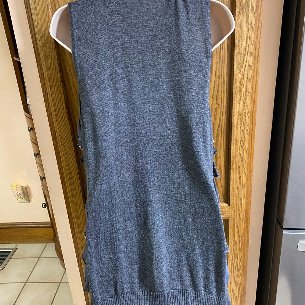 Cache Gray Knit Ruffle Design Front Vest With Seq… - image 3